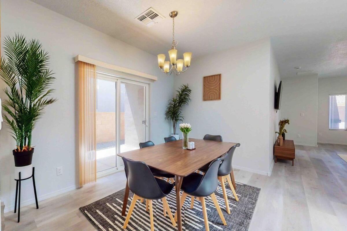 Modern Home 3Br Next To Airport, Netflix, Casino Albuquerque Kültér fotó